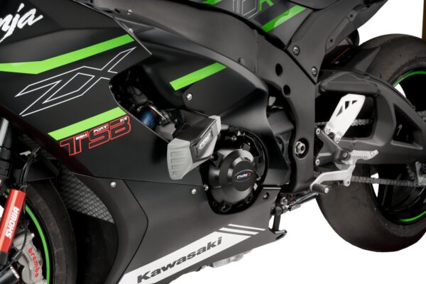 Puig FRAME SLIDERS PRO 2.0 KAWASAKI ZX-10R/RR/R SE C/BL - Image 3