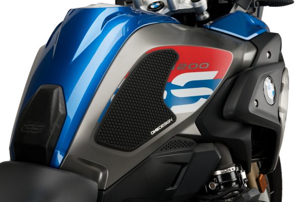 Puig LATERAL TANK PADS BMW C/BLACK - Image 3