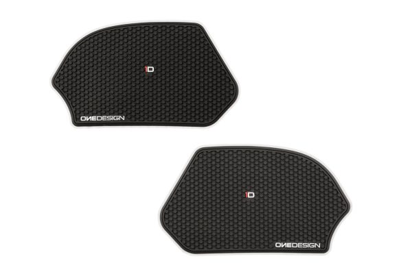 Puig LATERAL TANK PADS SUZUKI C/BLACK