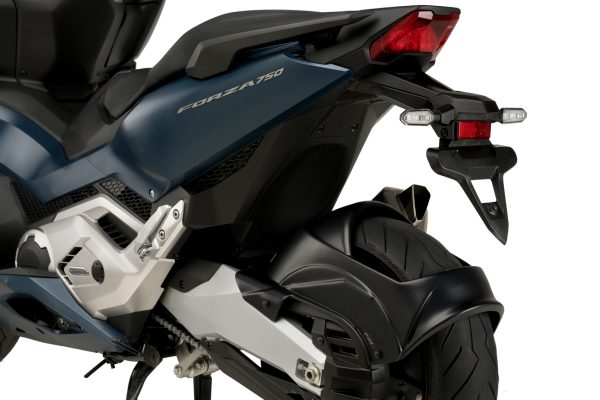 Puig REAR HUGGER HONDA FORZA 750 21' C/MATT BLACK - Image 3