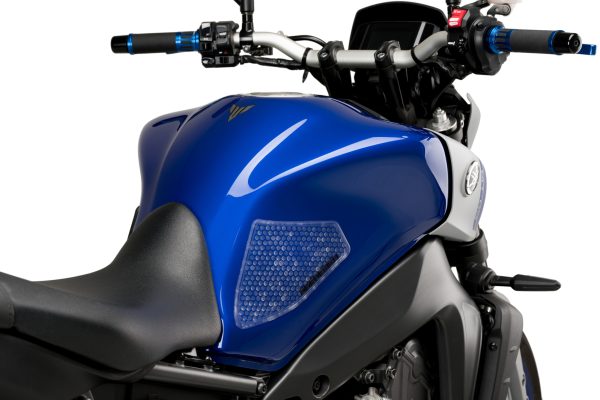 Puig LATERAL TANK PADS YAMAHA MT-09 C/CLEAR - Image 3