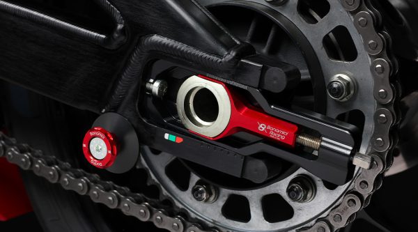 Bonamici Racing Aluminum chain adjuster HondaCBR1000RR-R Fireblade 20-23 - RED - Image 3