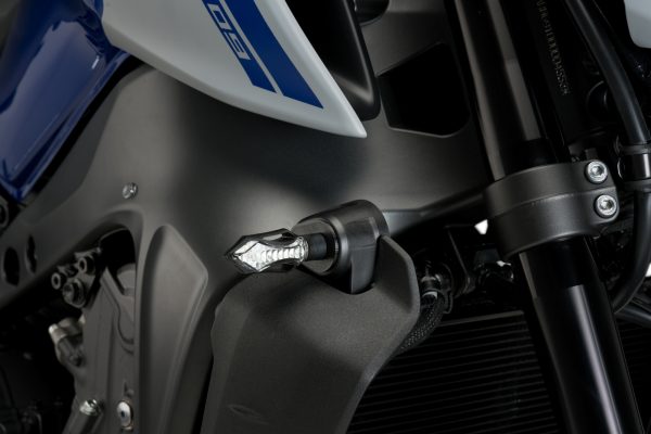 Puig TURN SIGNALS PLATE SUPPORT BY PAIR YAMAHA MT-09 - Image 3