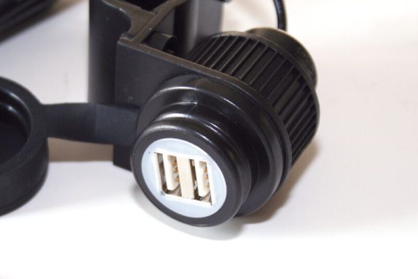 HIGHSIDER USB SOKT, DUST CAP + HOLDER 12V DC - Image 3