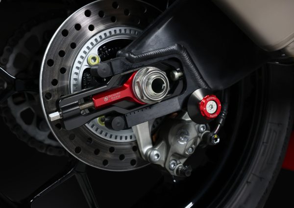 Bonamici Racing Aluminum chain adjuster HondaCBR1000RR-R Fireblade 20-23 - RED - Image 4