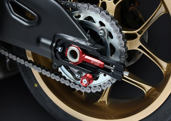 Bonamici Racing Aluminum chain adjuster Yamaha YZF R1 20> - RED - Image 4