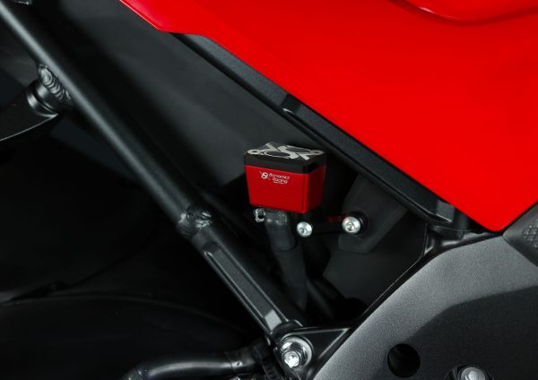 Bonamici Racing Aluminum rear oil tank 10ml - RED - Image 3